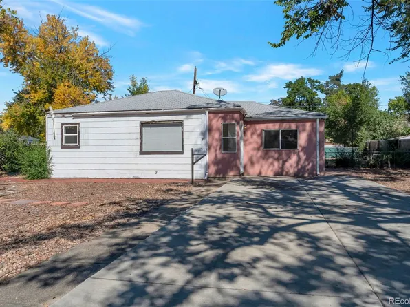 1266 Del Mar Parkway, Aurora, CO 80010
