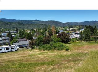 0 Cedar St #35, Riddle, OR 97469