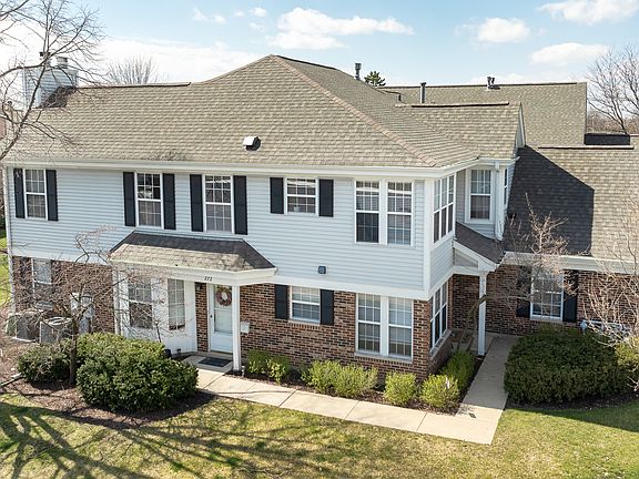 3rd image of 274 Green Knoll Ln