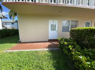 49 Coventry Ln #C, West Palm Beach, FL 33418