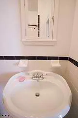 Rented by Urban Dimension Realty | media 4