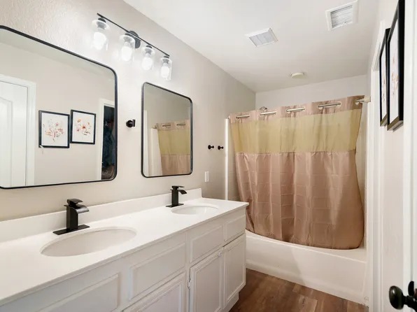 25349 Silverwood Ln, Menifee, CA 92584