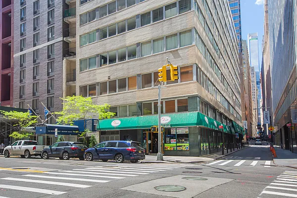 Rented by NY Living Solutions | media 10