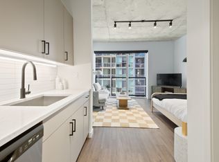 Hugo River North, Chicago, IL 60654