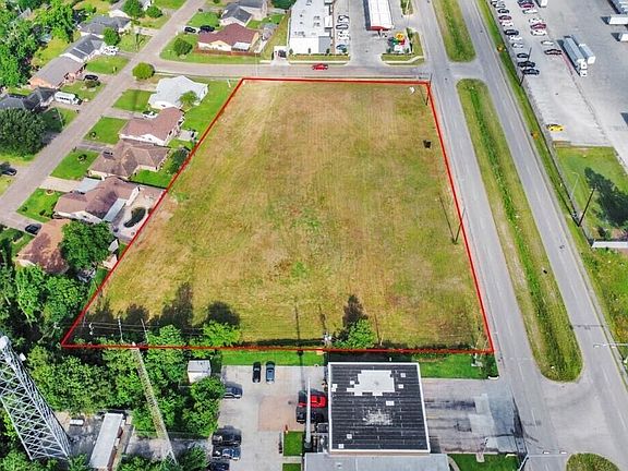 3rd image of 5650 Little York Rd