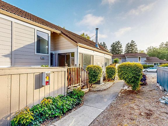 2nd image of 5002 Country Club Drive