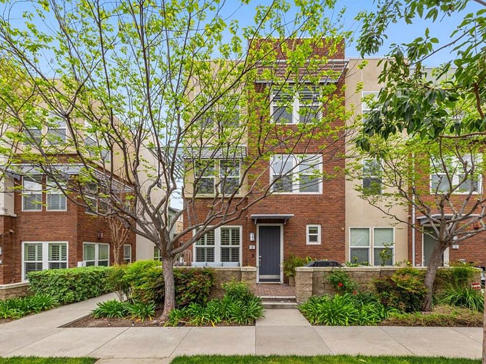 1st image of 13 Brownstone Way