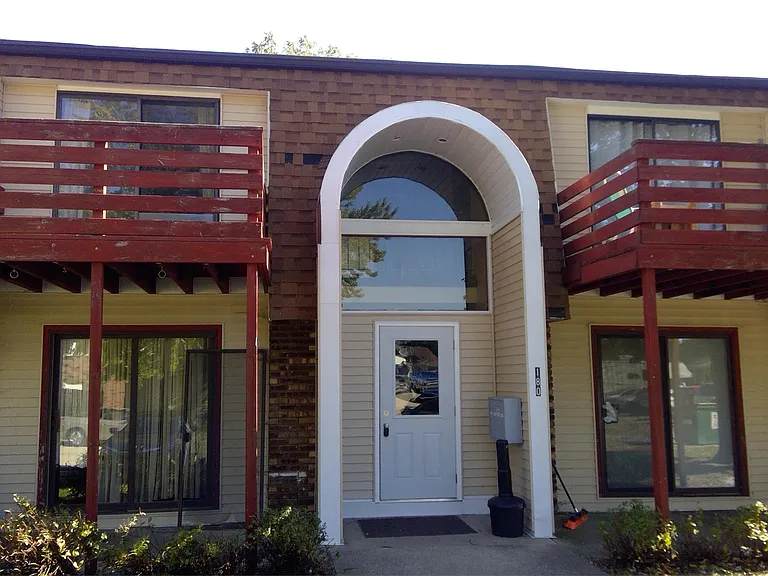 180 Birch Ct #2 — Photo 7
