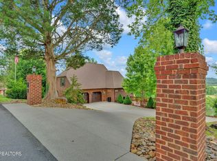 1559 Ellis Rd, Sevierville, TN 37876