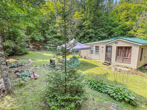 356 Bow Lake Ln, Lanark Highlands, ON K0G 1K0