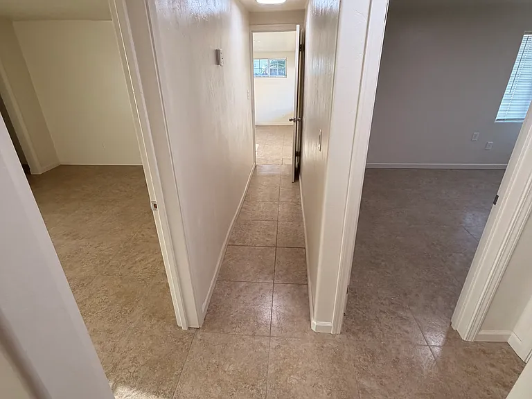 6010 Norris Rd — Photo 13