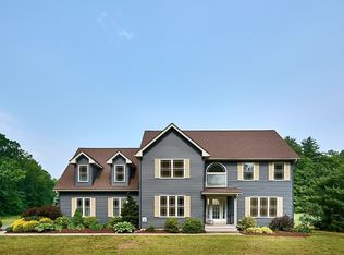 13 Shattuck Rd, Hadley, MA 01035