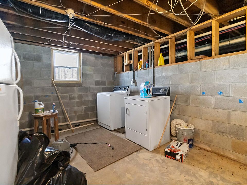 28th image of this home