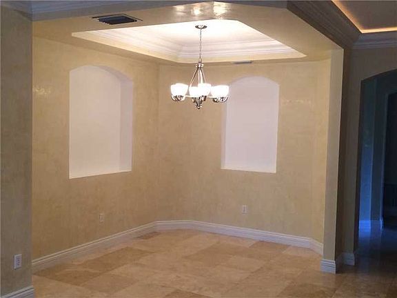 4th image of 7652 Old Thyme Ct #13A