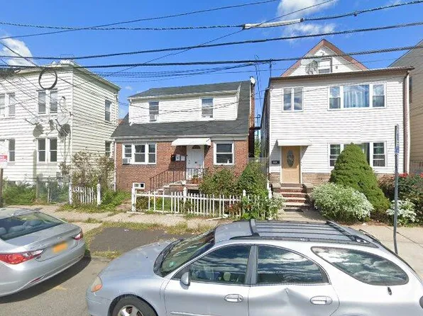 135 Davenport Ave #B, Newark, NJ 07107