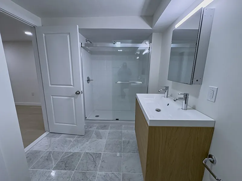 1 bed, 2.0 bath, 785 sqft, $2,250 — Photo 4