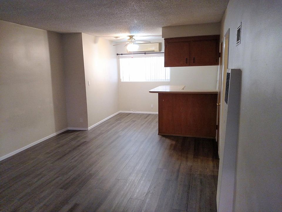 View from West side of front door to Eat in Kitchen