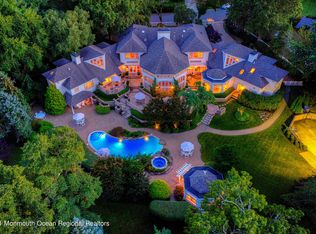 11 Pine Dr, Little Silver, NJ 07739