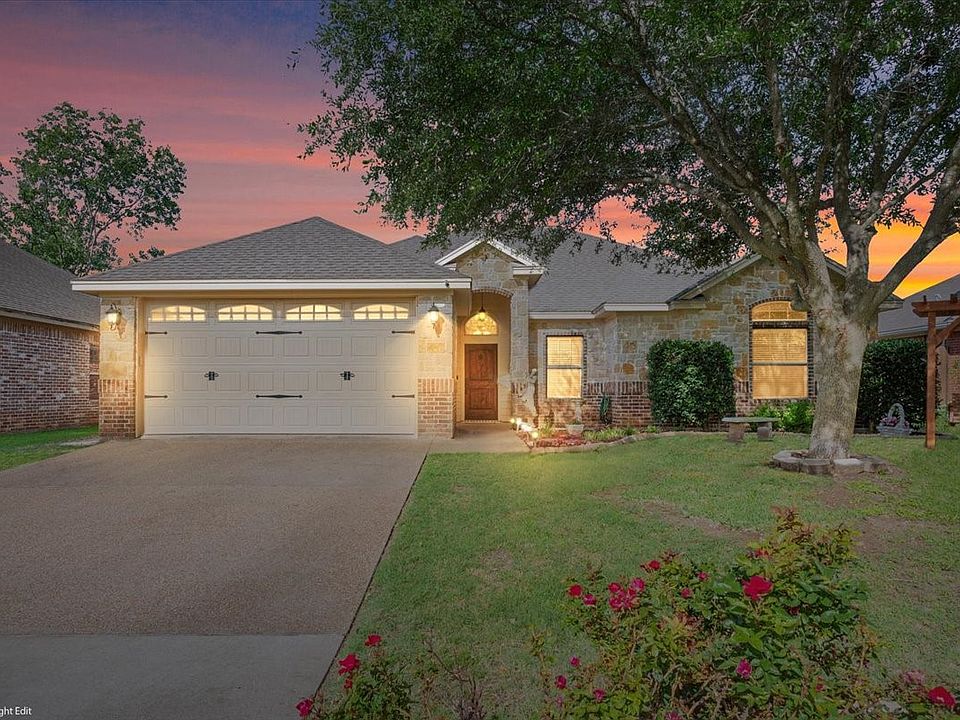 1st image of 3005 Whistler Dr