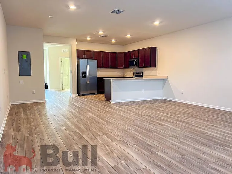 10363 Folly Beach Rd — Photo 6