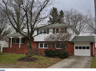 28 Allwood Dr, Lawrence Twp, NJ 08648