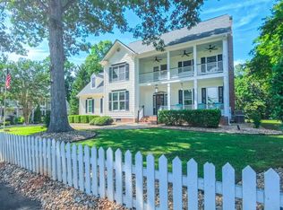 8042 Hogan Dr, Wake Forest, NC 27587