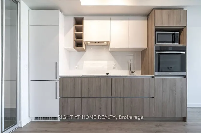 319 Jarvis St #4505 — Photo 2