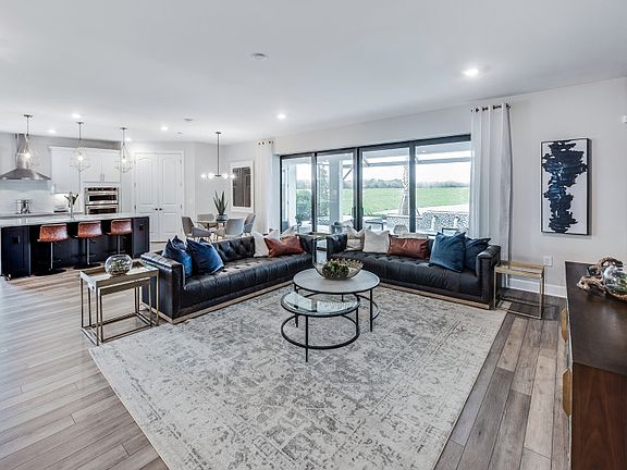 Open gathering room - perfect for entertaining