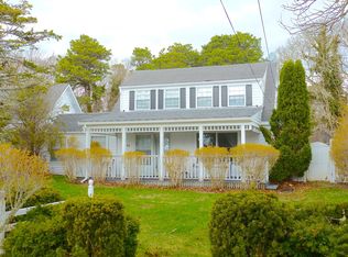 34 Pleasant St, Harwich Port, MA 02646