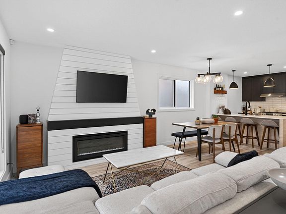 4th image of 11539 86th St NW