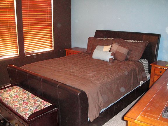 Master bedroom, bathroom attached