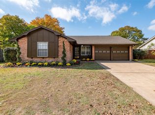 8905 Covey Ct, Dallas, TX 75238