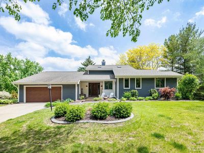 1221 Muirfield Court, Middleton, WI, 53562