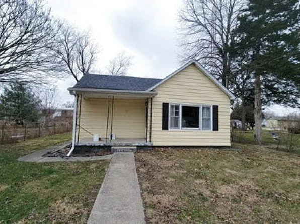 115 S State, Divernon, IL 62530