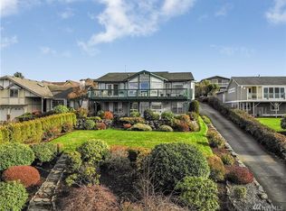 1213 S Sunset Dr, Tacoma, WA