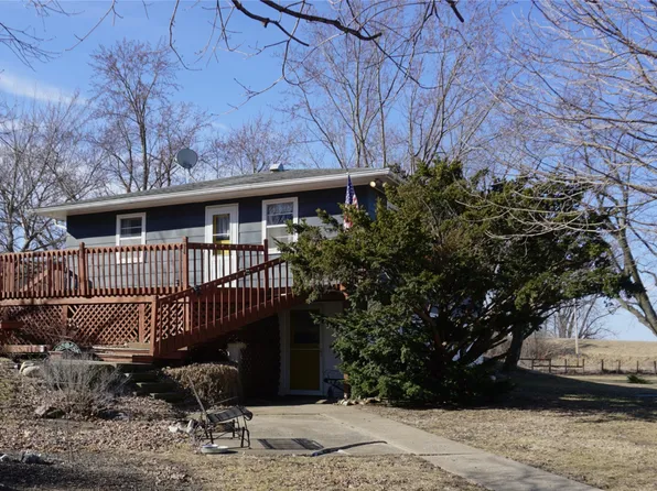 2352 Bevington Park Rd, Saint Charles, IA 50240