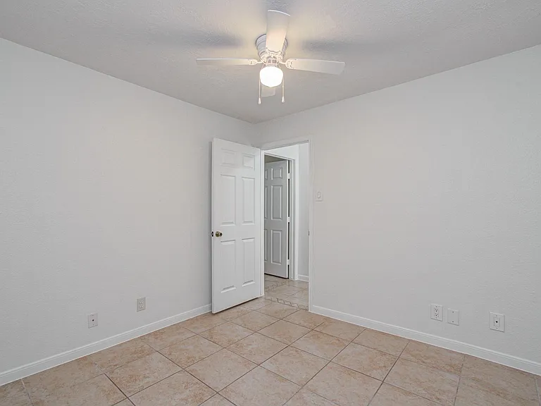 3700 83rd St #9 — Photo 24