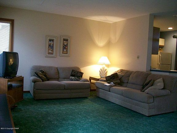 3rd image of 343 Northview Cir
