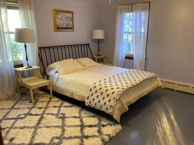 1102 E Olive St — Photo 10