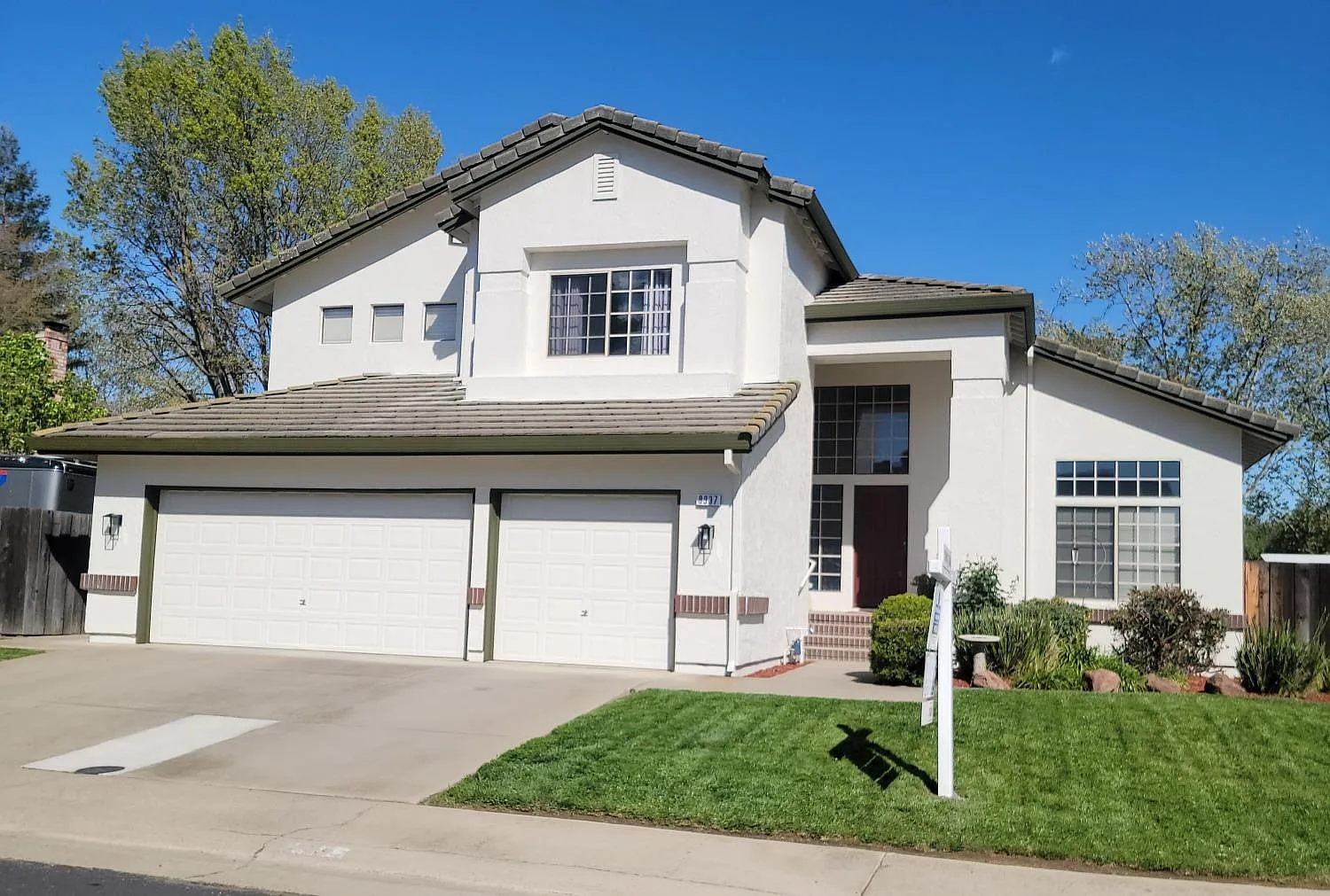 8937 Royal Gate Way photo 1