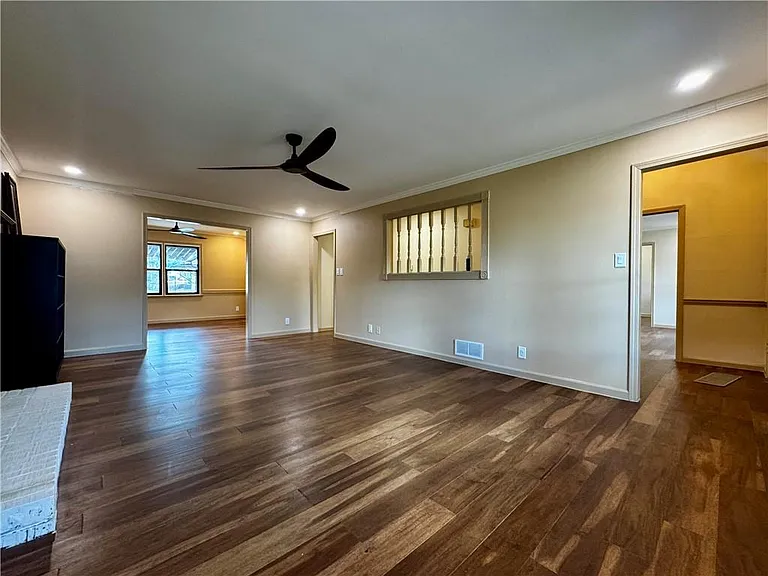 1709 Rangewood Dr SW — Photo 7