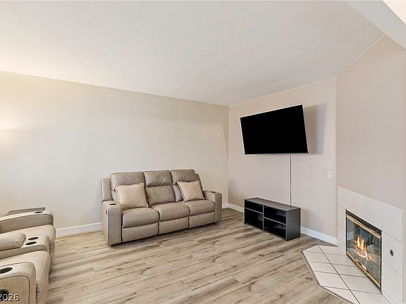 4th image of 5250 S Rainbow Blvd Unit 1063