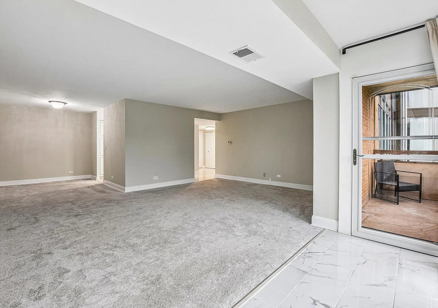 2 bed, 1166 sqft, $3,400 — Photo 4