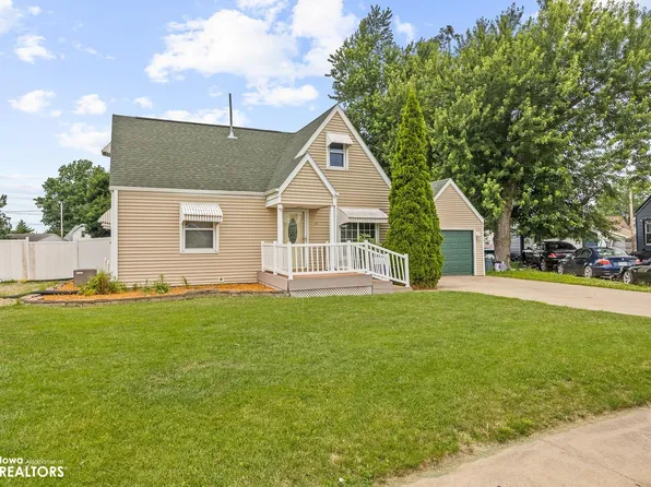 311 S 15th Ave, Marshalltown, IA 50158