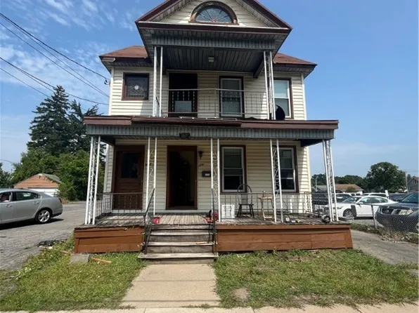 1680 Bennett St, Utica, NY 13502