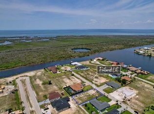 4620 NW 32nd St, Cape Coral, FL 33993