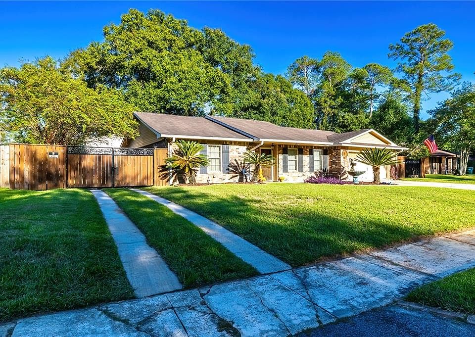 180 Whisperwood Blvd, Slidell, LA 70458 MLS 2417291 Zillow