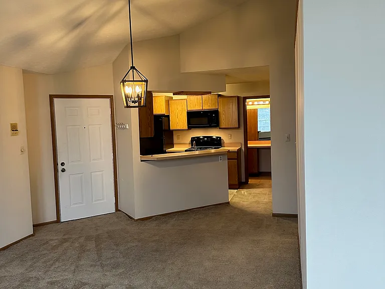 6731 Tippecanoe Rd #5 — Photo 6