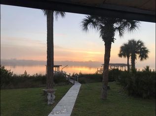 1965 Bayview Dr, New Smyrna Beach, FL 32168