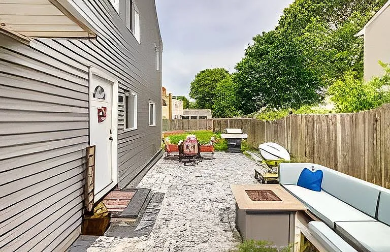 5 Pamela Ln #2 — Photo 2